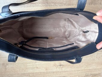 Michael Kors kabelka - 6