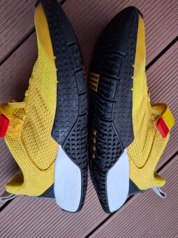 Botasky Lego Adidas - 6