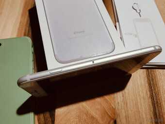 iPhone 7 silver - komplet balenie - 6