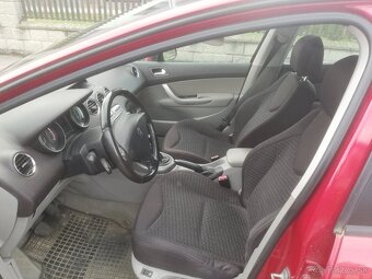Peugeot 308 SW - 6