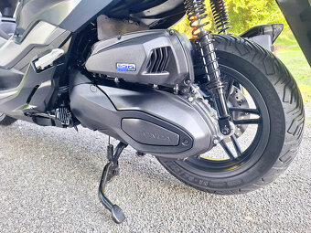 Honda Forza 350 smart TOP BOX - 6