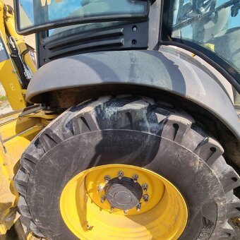 Komatsu WB 93 1593mth - 6