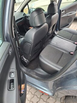 Peugeot 207 1,6 GTi - 6