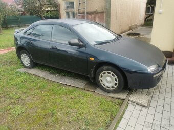 Mazda 323f - 6