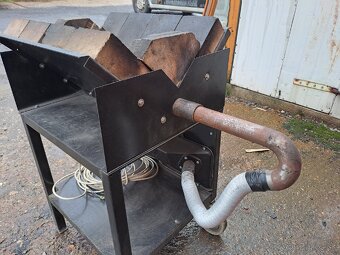 Kováčska vyhňa na uhlie - 6