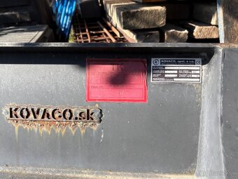 Predám radlicu na sneh na traktor bager - 6