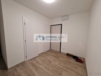 Na predaj  moderný 3-izbový byt po kompletnej rekonštrukcii  - 6