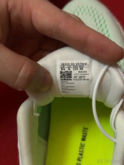 Adidas Pureboost 22 Running shoes [size 38] - 6