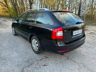 Škoda Octavia Combi 1.6 TDI CR DPF Elegance - 6