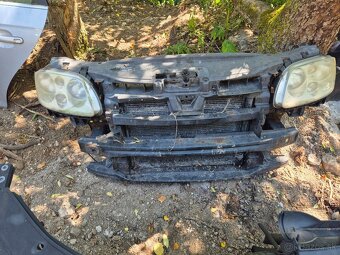 Predám predný nárazník, čelo pre Volkswagen Touran mk1 - 6