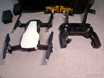 Predám používaný DJI MAVIC AIR COMBO - 6
