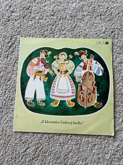 Predám LP vinyl platne - 11 rôznych platní - 6
