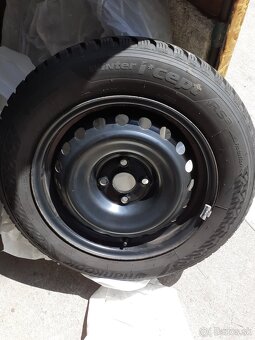 PREDAM ZIMNE PNEU A DISKY 185/65R15 - 6
