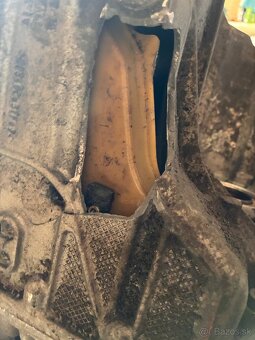 Superb 3 2019 poškodená prevodovka - 6