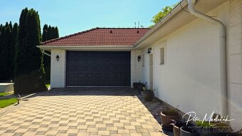 Na predaj moderný zariadený bungalov s bazénom v obci Komjat - 6