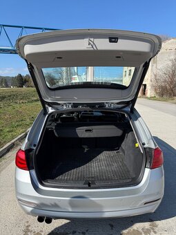 BMW 320d Touring xDrive - 6