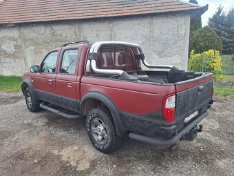 FORD RANGER 2,5 DIESEL 4X4 ROK 2006 - 6