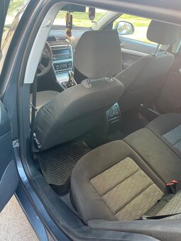 Predám Škoda Octavia Combi 2 facelift - 6