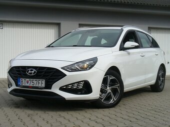 Hyundai i30 CW Combi 1.6 CRDI 9/2021 - 6