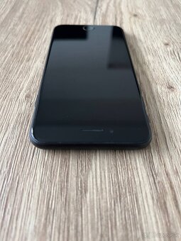 iPhone SE 128 GB - 2. generacia (2020) - 6