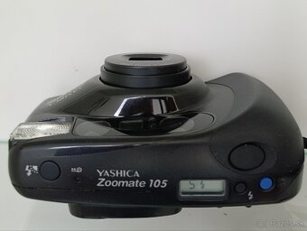 Yashica Zoomate - 6