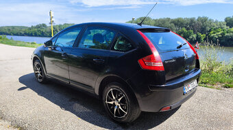 Citroën C4 1.4i, 65 kW – hatchback s klímou a tempomatom - 6