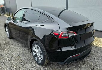 Tesla Model Y Dual Motor Long Range 42tkm rv2023 - 6