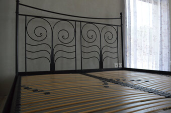 Manželská posteľ - 6