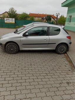 Predám Peugeot 206 - 6