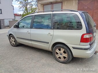 Predám Ford Galaxy - 6