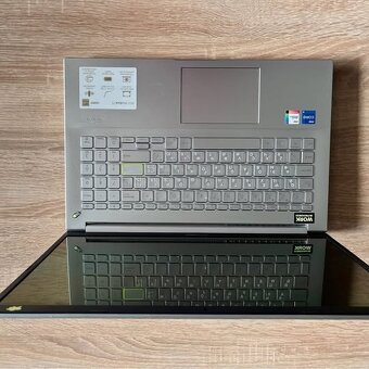 Predam Asus Vivobook 15 - 6