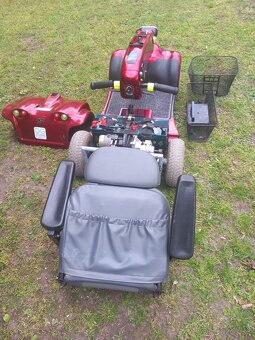 Predám Elektrický invalidný vozík, skouter, moped.Top stavu - 6