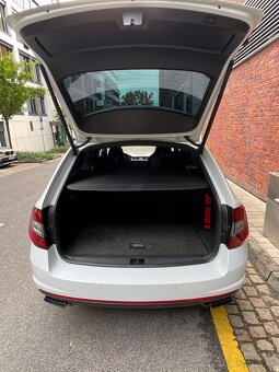 Škoda octavia 3 combi RS 4x4 - 6