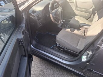 Predám Opel Astra 1.4 16V - 6