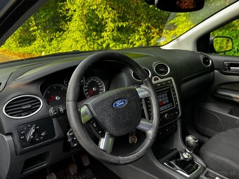 FORD FOCUS 2.0 TDCi - 6