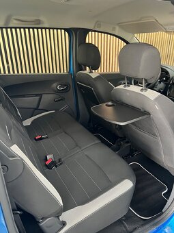 Dacia Lodgy 1.6 SCe Stepway - 6