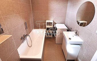 3 izbový svetlý kompletne zrekonštruovaný byt 73 m2, v... - 6
