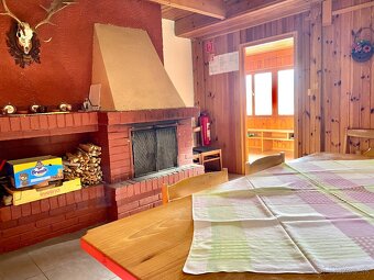 Chata s kapacitou 38 lôžok NA PREDAJ, Jakubovany - 6