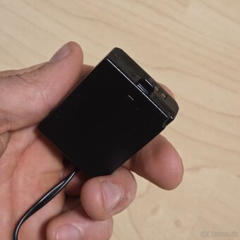 Canon ACK-E10 napájací adaptér (trvalé napájanie) - 6