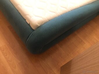 Manželská postel - 6