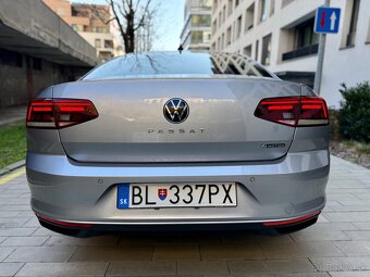 Volkswagen Passat 2.0 TDI Business 4Motion DSG - 6