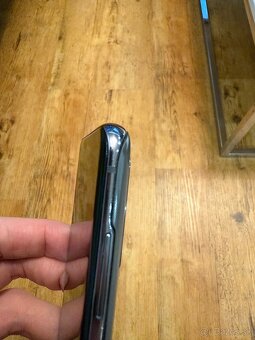 Samsung Galaxy S20 - 6