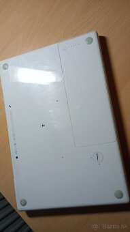 Macbook (biely) - OS X Show Leopard (2 GB RAM) - 6