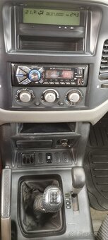 Mitsubishi Pajero lll 3.2did 4x4 - 6