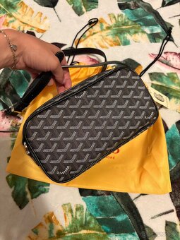 Goyard crossbody kabelka Cap-vert PM - čierna (GO2) - 6
