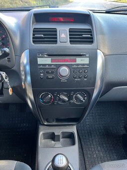 Suzuki SX4 4x4 1.6 benzín - 6