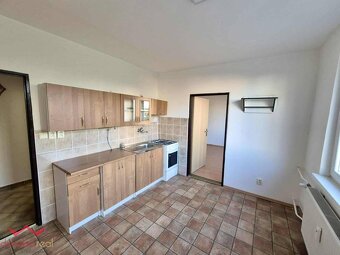 Veľký 1-izbový byt s vlastným ohrevom vody, Komárno - 6