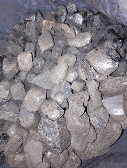 Palivové drevo a čierne uhlie - 6