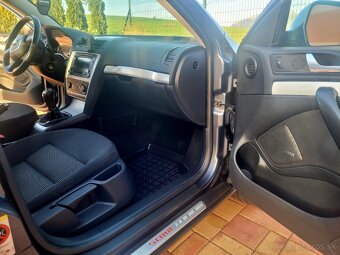 Škoda Octavia 2 scout 4x4 - 6