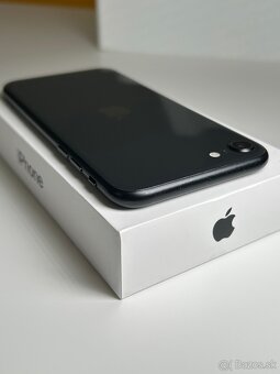 Apple iPhone SE (2. generácia) 2020 - Nová batéria - 6
